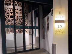 -凤阁楼果木烧鹅(鹤山陈山店)