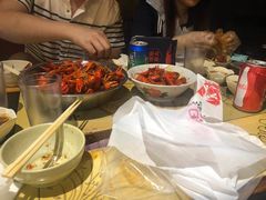 -琥珀老六龙虾(四里河店)
