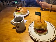 -Thanks美式餐厅(汉堡咖啡店)