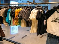 -URBAN REVIVO(富力海珠城店)