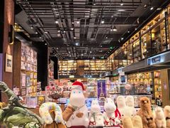 -半山书局(新世纪商城店)