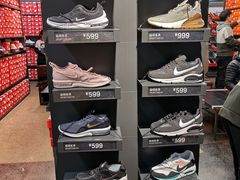 -NIKE上海青浦优选体验店