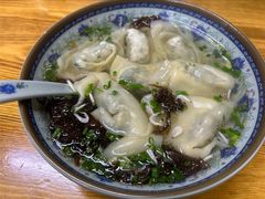 菜肉馄饨-无名氏宵夜小摊(祝家三姐妹馄饨店)