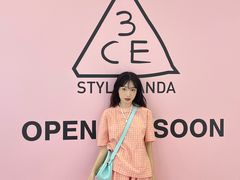-杭州西湖银泰百货