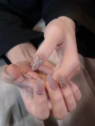 -隅日式美甲美睫專門店