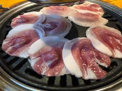 -唯成•韩国炭火烤肉 유성고기