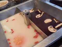 -皇城老妈·大连海鲜火锅(港湾店)