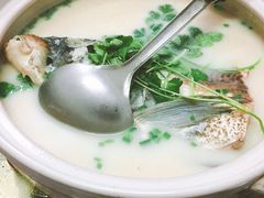 -天乐农家鱼头王(天目湖店)
