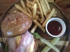 -羽深肉铺 Steak & Wine