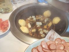 -遇东北林区铁锅炖(南开店)