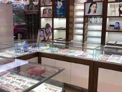 -明月眼镜(三坝店)