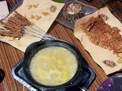 -蚝堡海鲜·威海菜·海肠捞饭·烧烤·亚洲吃蚝公司(幸福门店)