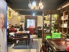 -蓝田九大碗民俗食府(蓝田店)