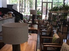 大堂-桉树林A coffee 森林餐厅(三圣乡店)