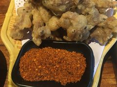 -老牌坊云南鱼豆花火锅(爱建店)
