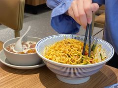 -遇见小面(凯德广场店)