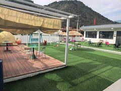 -何适山庄·团餐住宿(水长城P2停车场店)