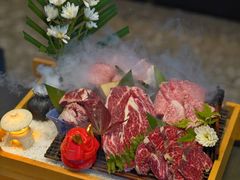 -铭牛烧肉·和牛海鲜自助(高新月牙湖店)