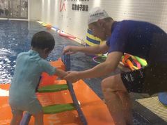 -蓝旗亲子游泳(范湖万达广场店)