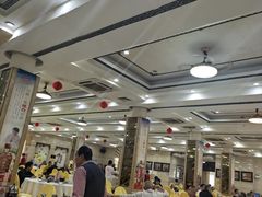 -口衣记鸡饭店