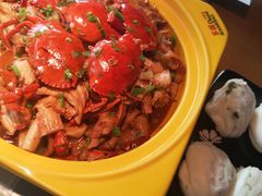 -多嘴超级肉蟹煲(杉杉国潮主题店)