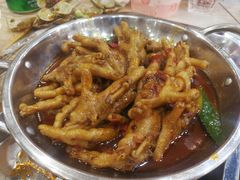 -江城燕子大排档(江汉路步行街店)