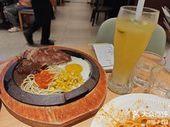 -菲滋意式餐厅(临海银泰店)