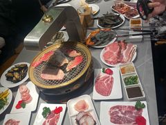 -山焱·炭火自助烤肉(周浦万达店)