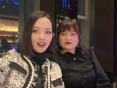 -唐拉雅秀酒店-西锦汇空中BBQ·思创餐厅