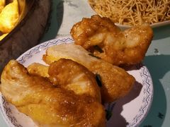 -鱼窝棚柴火铁锅炖(富山屯店)