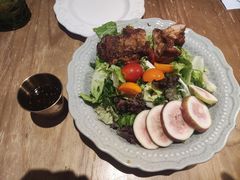 -秘密旅行Bonjour(黑金冠 江南西店)