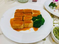 -沙龙酒家