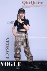 -小脚丫儿童摄影·满月新生儿