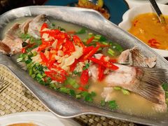 柠檬汁蒸鲈鱼-食肆&Fourteen(武林夜市店)