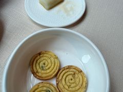 餐前小食-广州富力丽思卡尔顿酒店·丽轩·粤菜