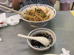-梅溪·小伙子干挑面(安吉总店)