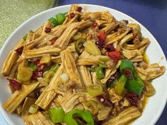 -瑜瑜饭馆