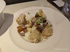 -港丽餐厅(高德置地店)