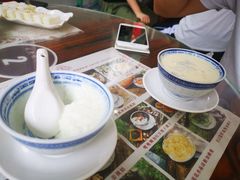 招牌传统双皮奶-周大娘牛乳(旧寨古村总店)