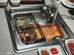 -海底捞火锅(金山百联店)