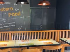 -豪享来中西餐厅(延安东路店)