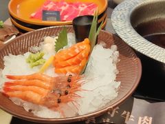 -牛YO寿喜烧·铁板烧和牛火锅自助(市府恒隆店)