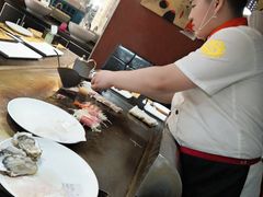 -利昂法式铁板主题餐厅(新奥购物中心店)