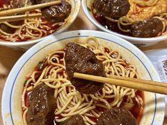 -易毛特色牛肉面(解放碑步行街店)