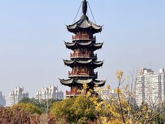-龙华寺