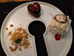 甜品拼盘-AZUL by FUEL蓝色·法式酒馆(琶醍店)