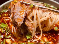 -臻老板牛肉面(光华路SOHO店)