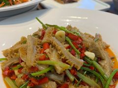 -香山湖渔家大院