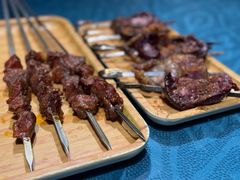 -乡村馕坑肉·烧烤·新疆菜·本地人更爱吃(阿勒泰首店)