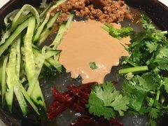 东北大拉皮-东方饺子王(文化东路店)